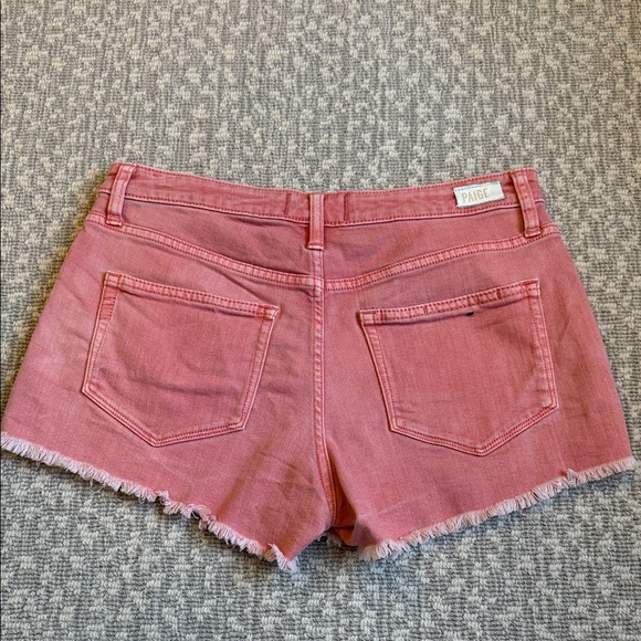 Paige Emmitt Pink Frayed Hem Women Shorts, size 26 - Picture 4 of 6